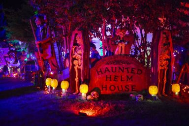 Halloween Homes 2024 -16