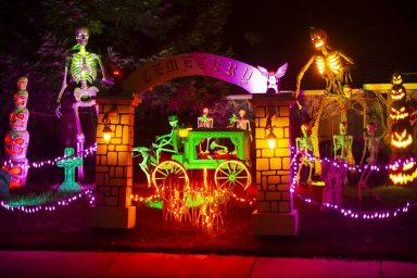 Halloween Homes 2024 -32
